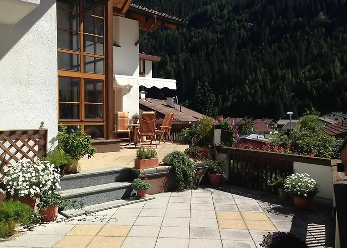 Apart Christa Apartment *